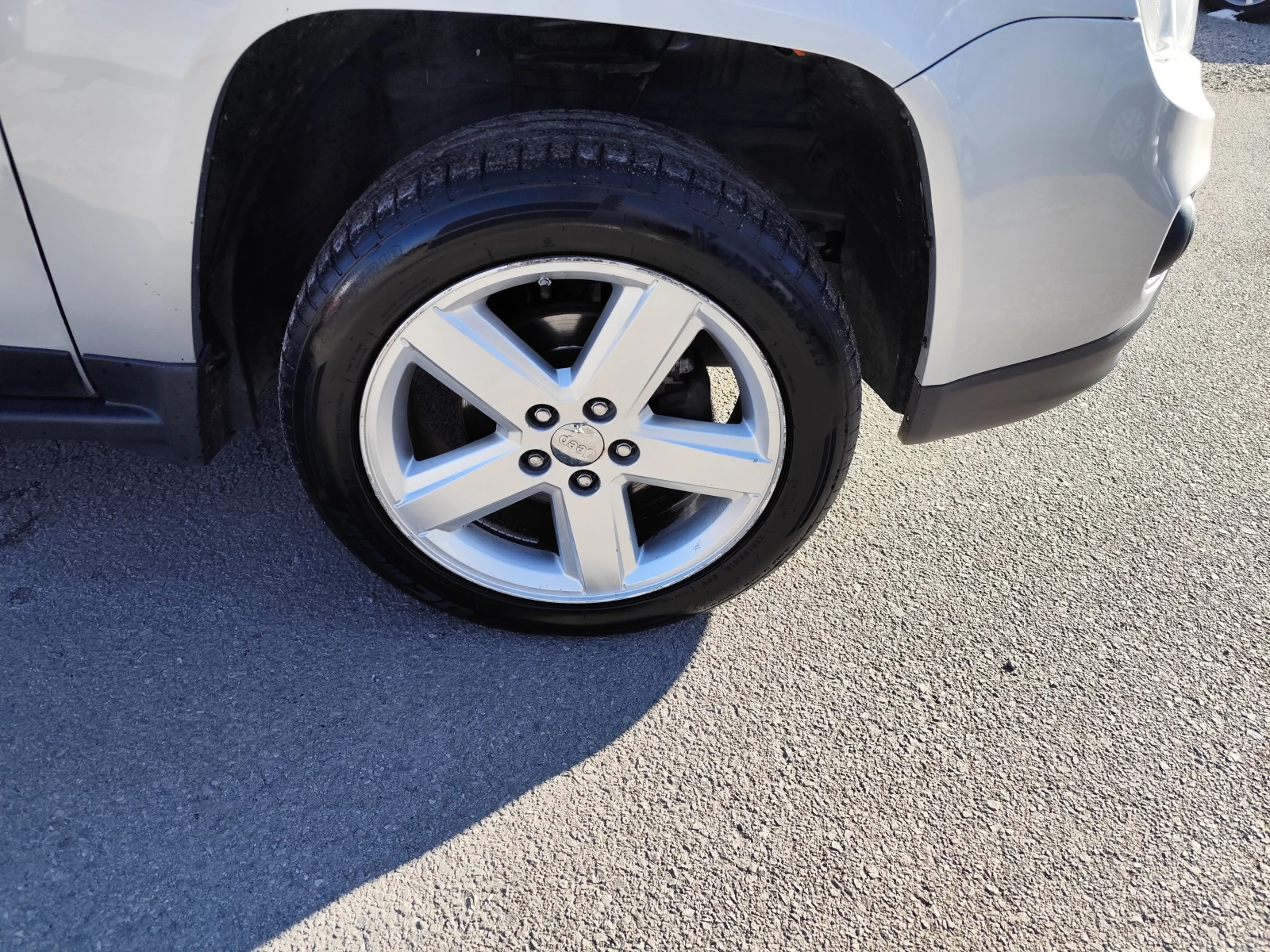 Jeep Compass 2.2CRD* 4X4* LIMITED* ����* EURO5A*  | Mobile.bg � ����������� 16