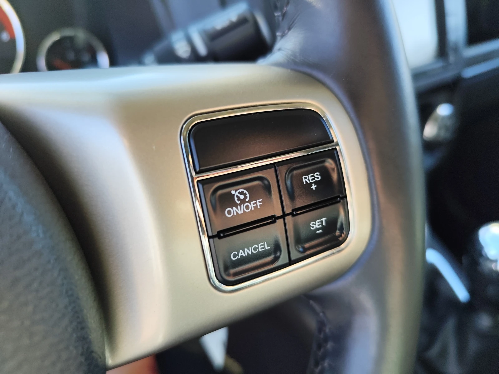 Jeep Compass 2.2CRD* 4X4* LIMITED* КОЖА* EURO5A*  - изображение 10