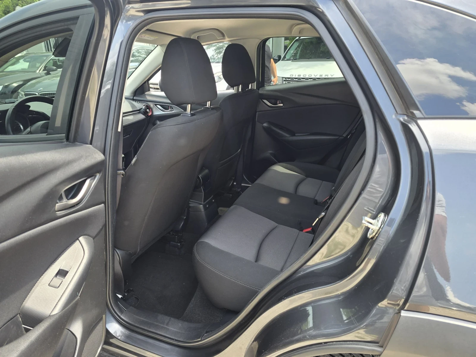 Mazda CX-3 1.5D 105 к.с Топ състояние , снимка 11 - Автомобили и джипове - 54800648