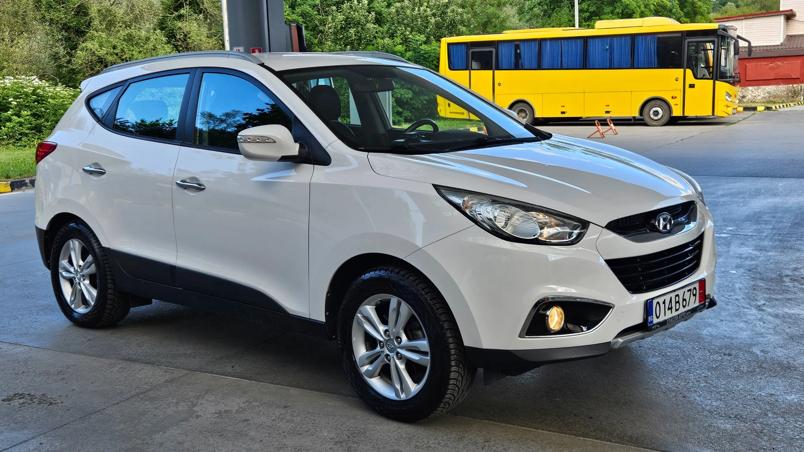 Hyundai IX35 2.0 GAZ/4X4/KLIMATRONIK/Koja, снимка 7 - Автомобили и джипове - 55240274