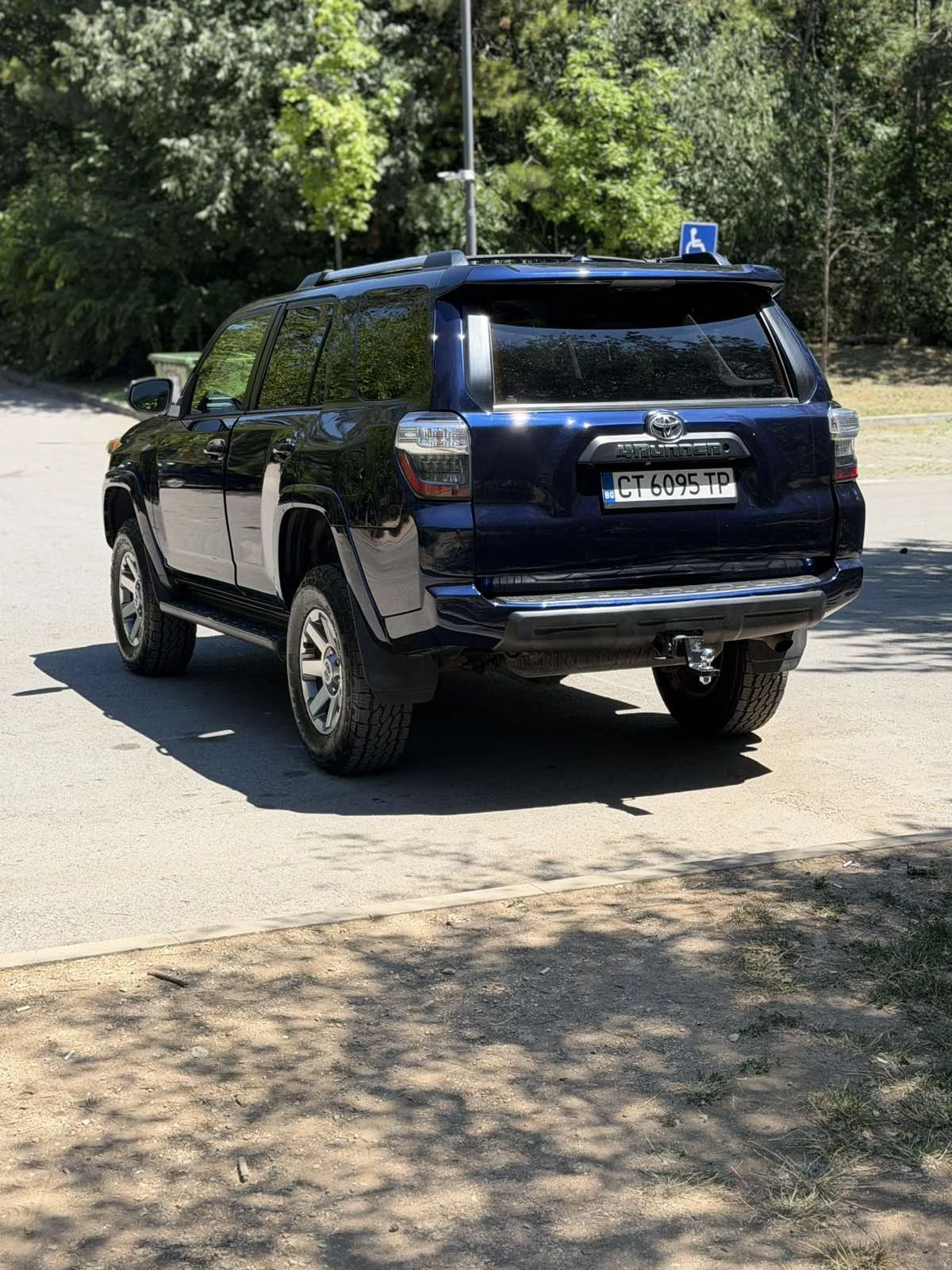 Toyota 4runner 4.0 v6  4.0 V6 (272 к.с.) 4WD, снимка 3 - Автомобили и джипове - 55448005