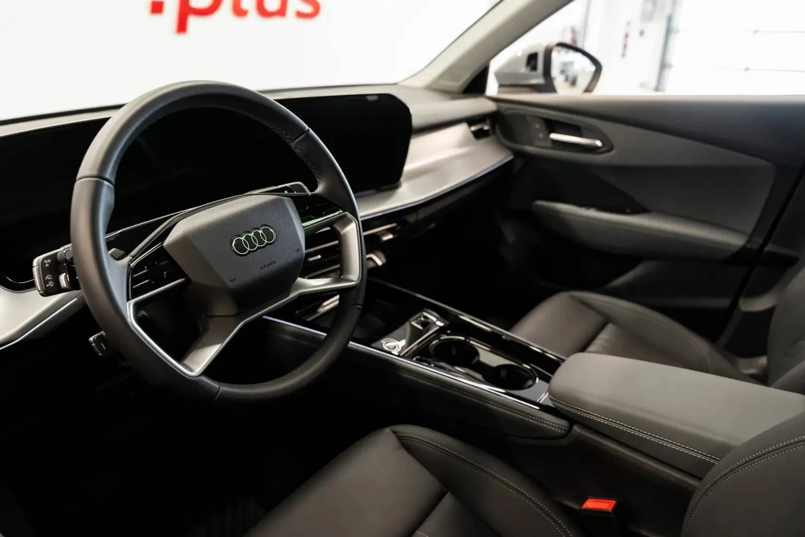 Audi Q3 PROGRESSIV ЦЕНА ДО БЪЛГАРИЯ АВТОКРЕДИТ, снимка 6 - Автомобили и джипове - 55626387
