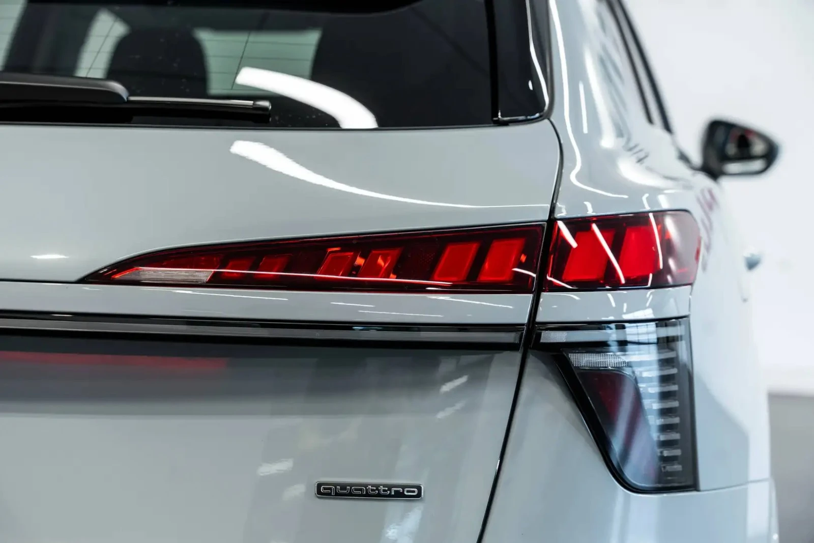Audi Q3 PROGRESSIV ЦЕНА ДО БЪЛГАРИЯ АВТОКРЕДИТ, снимка 9 - Автомобили и джипове - 55626387