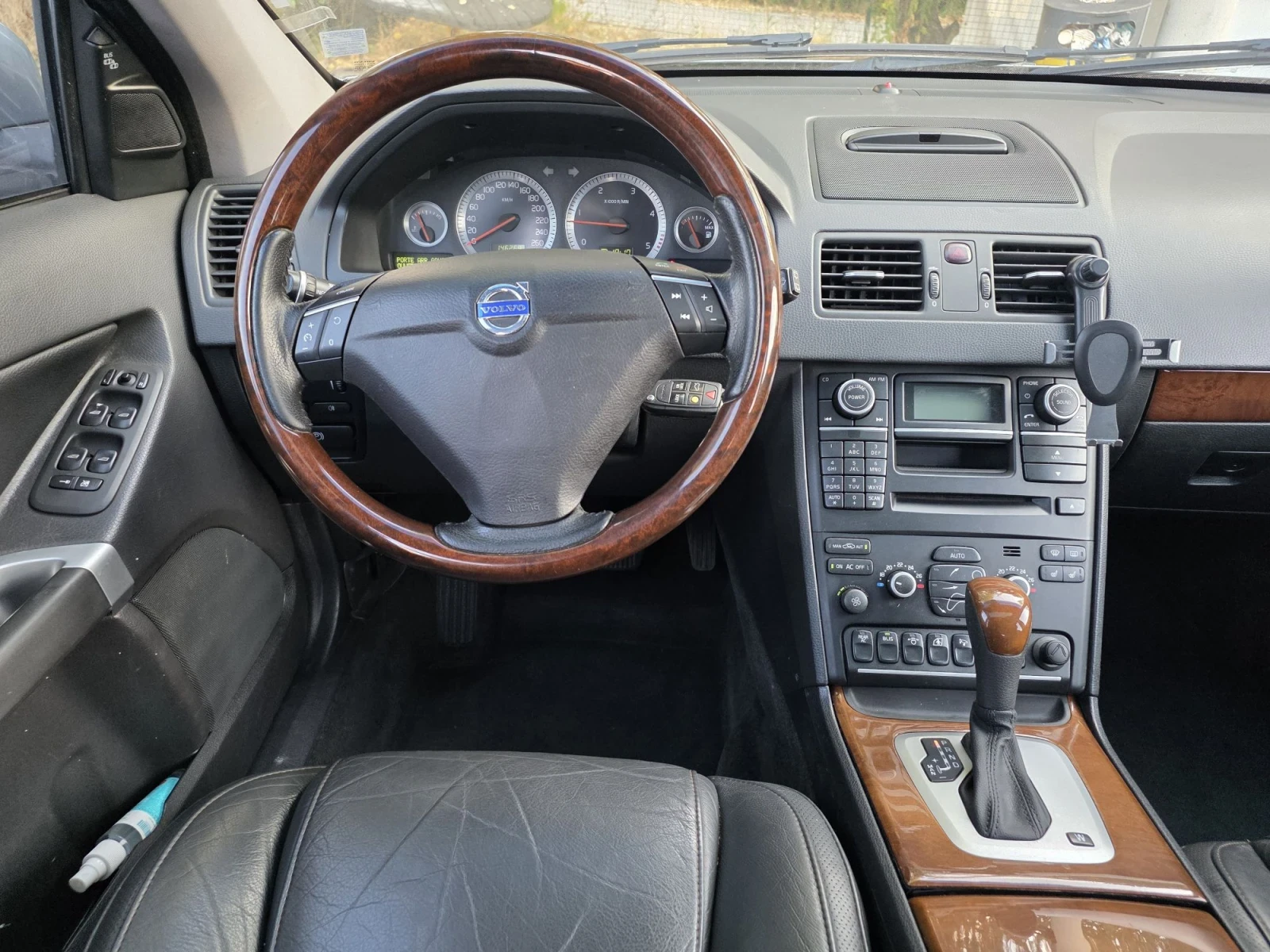 Volvo Xc90 2.4D5/185HP/FACELIFT/FULL, снимка 15 - Автомобили и джипове - 55657926