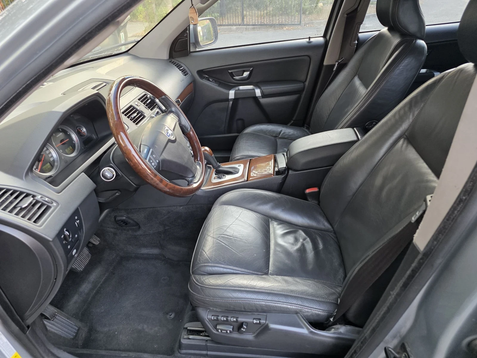 Volvo Xc90 2.4D5/185HP/FACELIFT/FULL, снимка 9 - Автомобили и джипове - 55657926