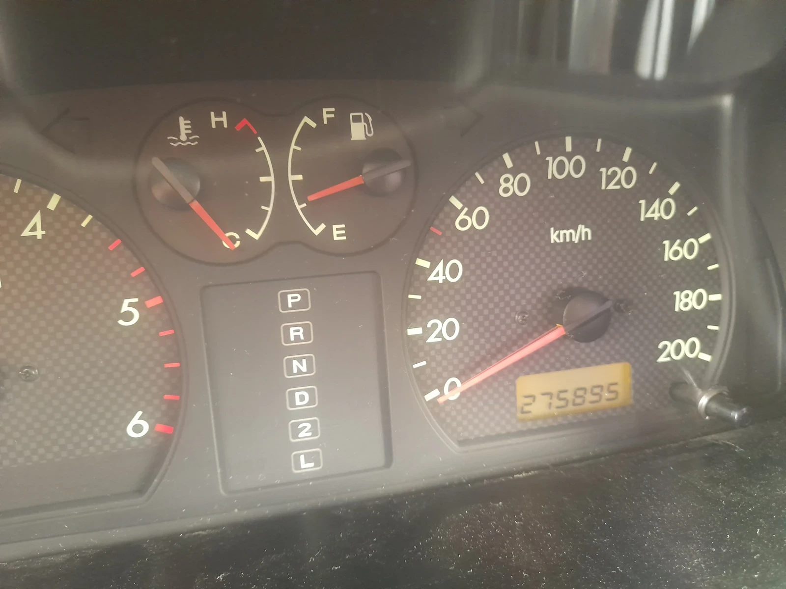 Hyundai Terracan 2, 9crdi automatic, снимка 9 - Автомобили и джипове - 56144323