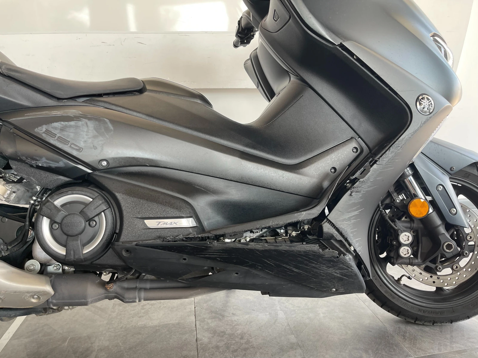 Yamaha T-max 560 - изображение 10