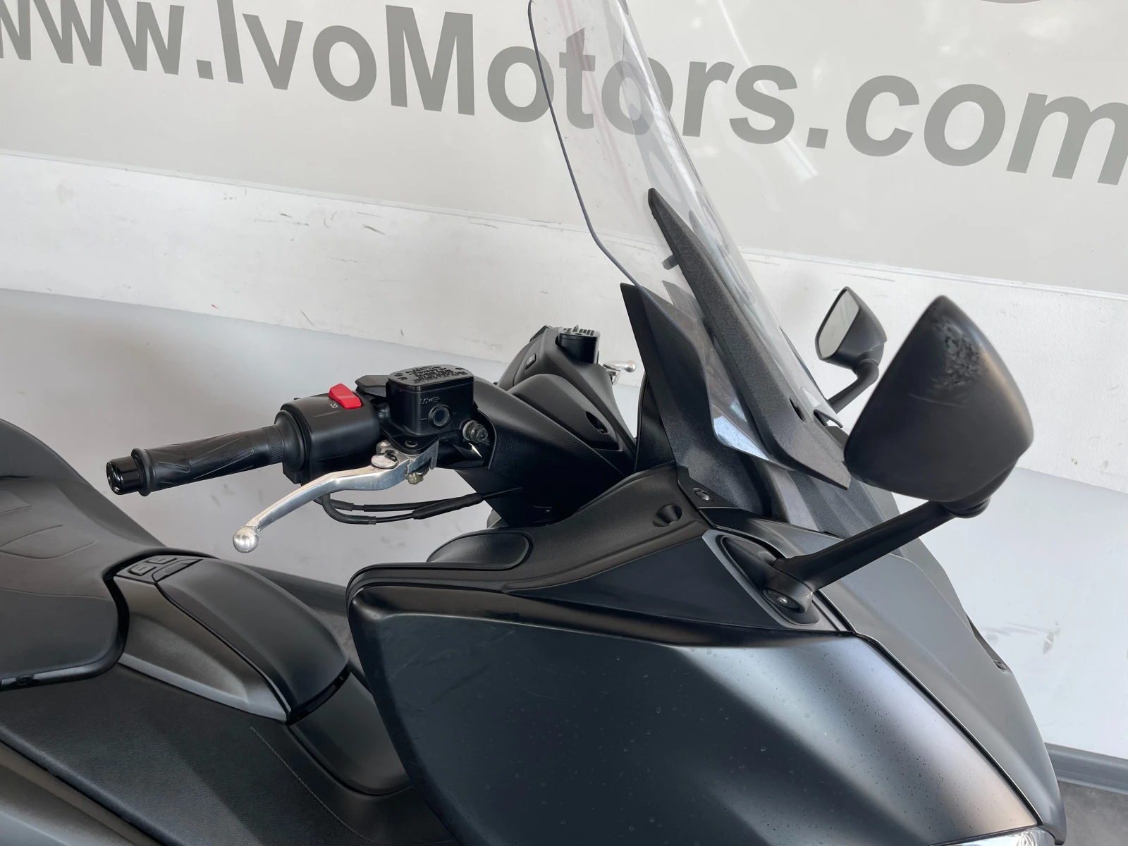 Yamaha T-max 560 - изображение 8
