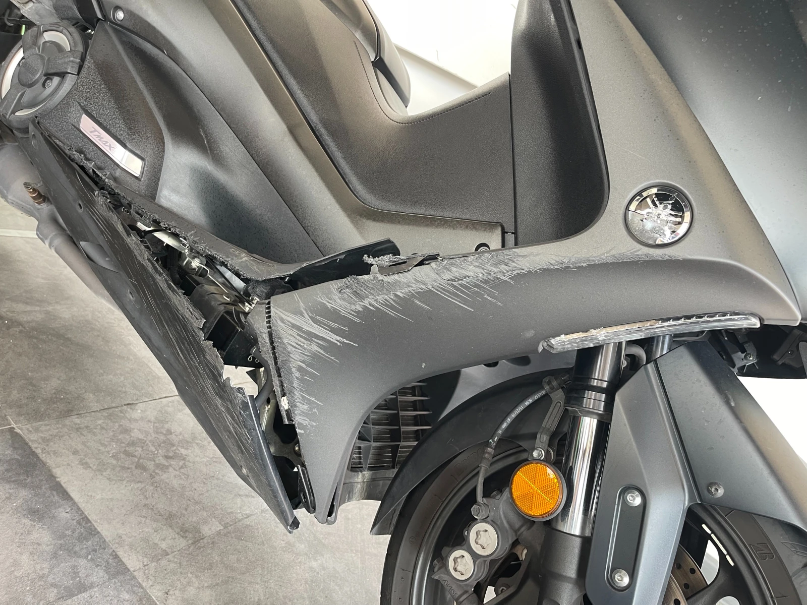 Yamaha T-max 560 - изображение 9