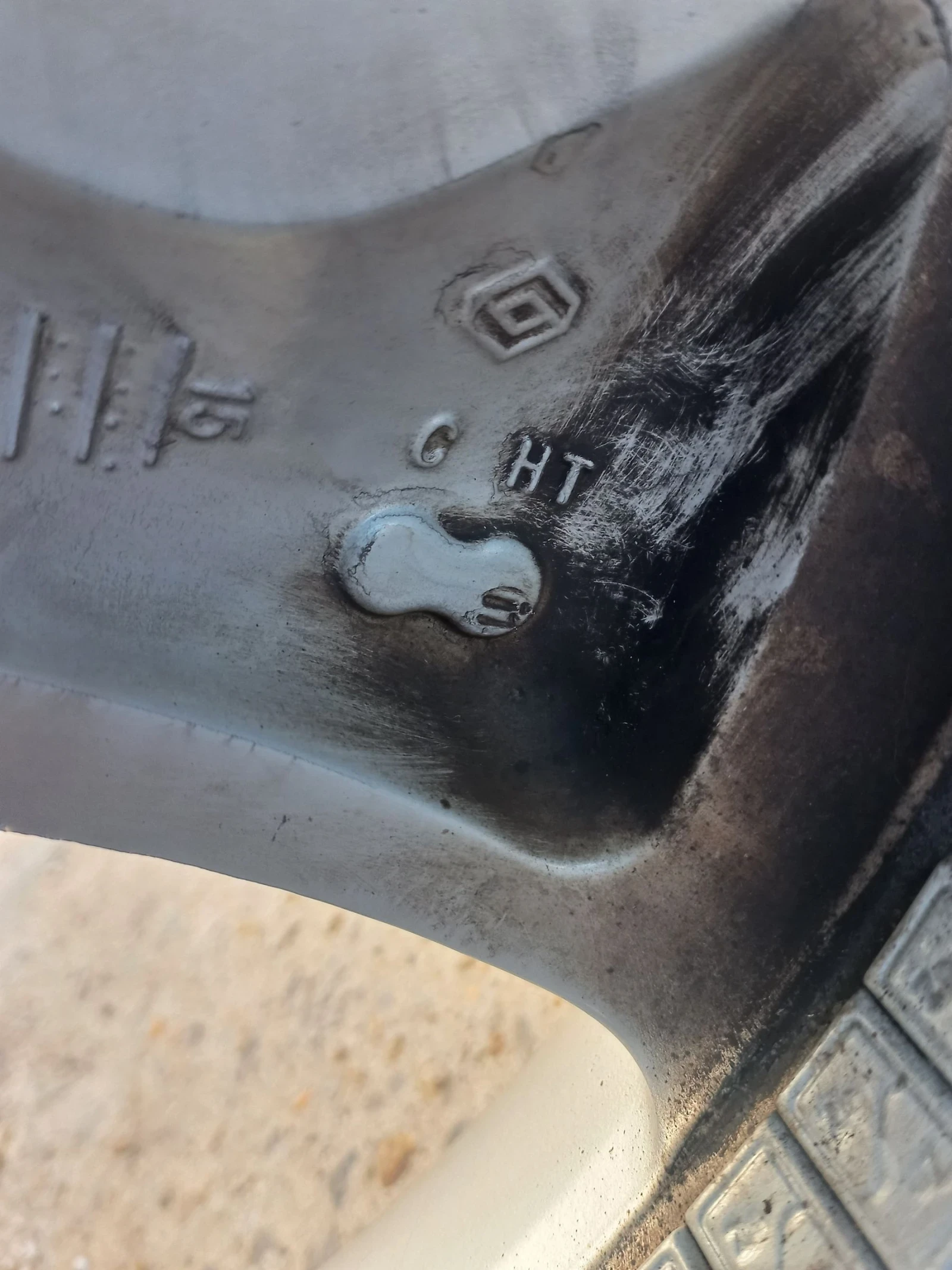 ������ �� Renault | Mobile.bg � ����������� 8