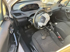 Peugeot 208 1.2, снимка 5
