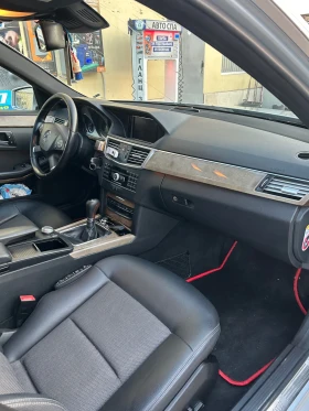 Mercedes-Benz E 250, снимка 13