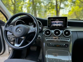 Mercedes-Benz C 220 Седан, снимка 4