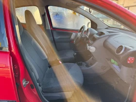 Peugeot 107 1.0i 80 000km 2 ри собственик  - 3200 € / 6258.66 лв. - 24711072 15