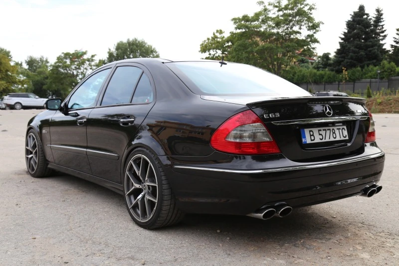 Mercedes-Benz E 500 AMG, снимка 3 - Автомобили и джипове - 47840730