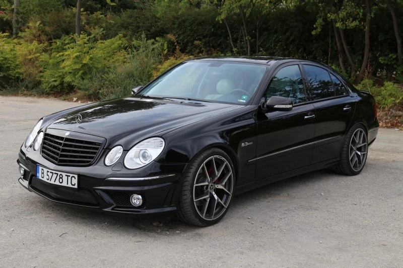 Mercedes-Benz E 500 AMG, снимка 2 - Автомобили и джипове - 47840730