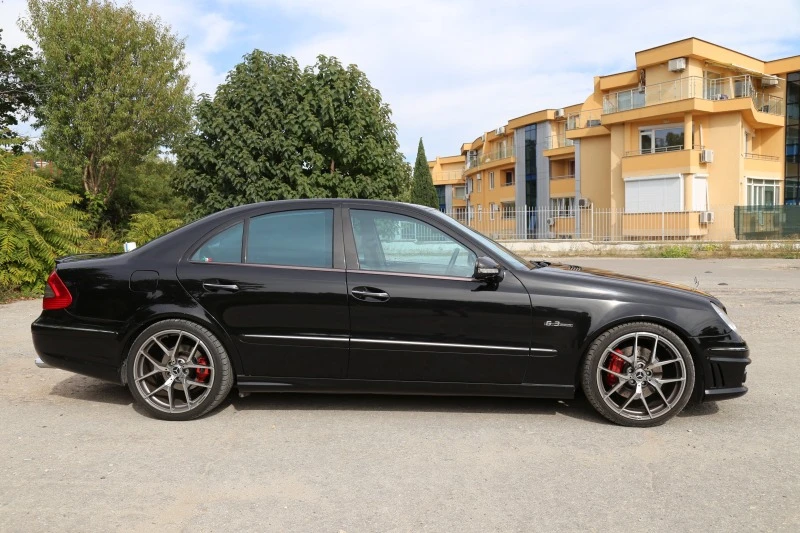 Mercedes-Benz E 500 AMG, снимка 5 - Автомобили и джипове - 47840730