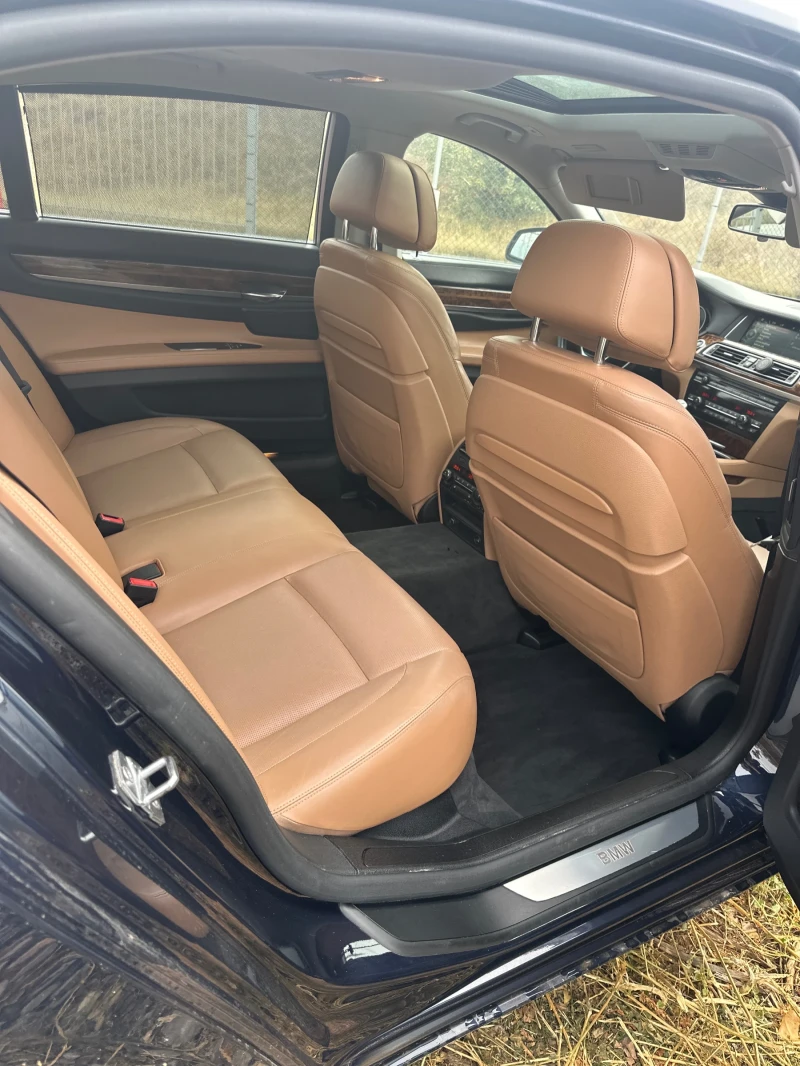 BMW 750 Li Xd FULL FACE DIGITAL, снимка 2 - Автомобили и джипове - 52474370