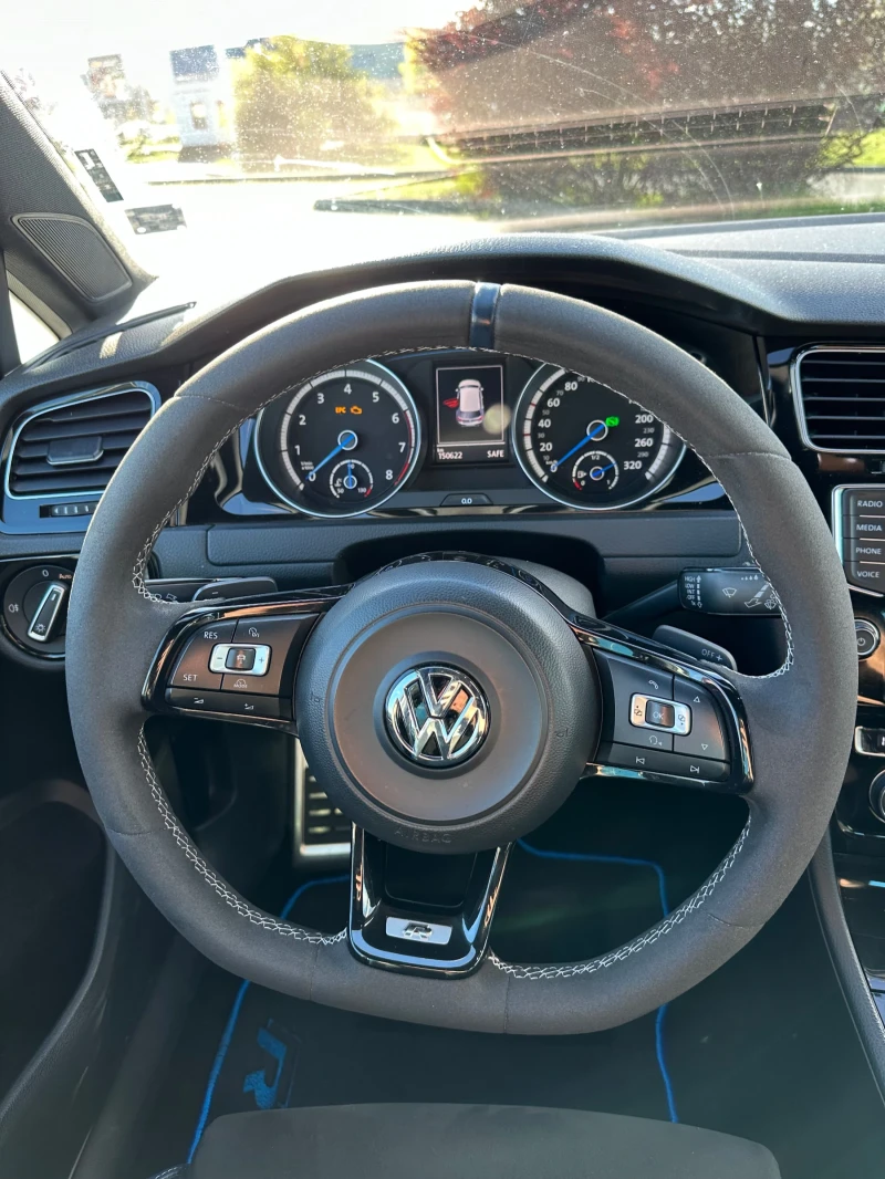 VW Golf, снимка 11 - Автомобили и джипове - 48807244