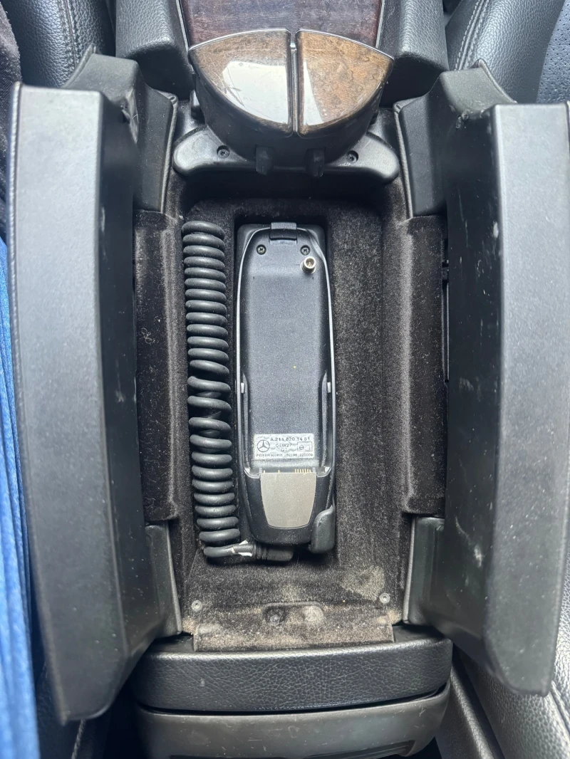 Mercedes-Benz E 320, снимка 6 - Автомобили и джипове - 51967632