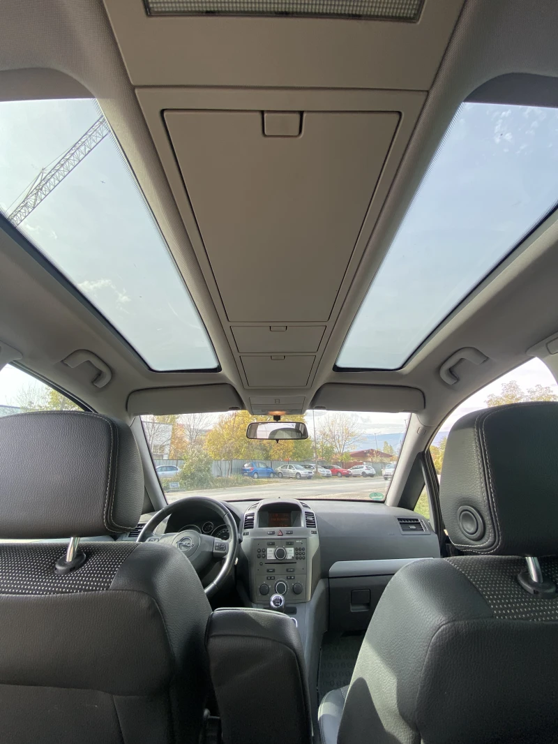 Opel Zafira B, снимка 9 - Автомобили и джипове - 53022825