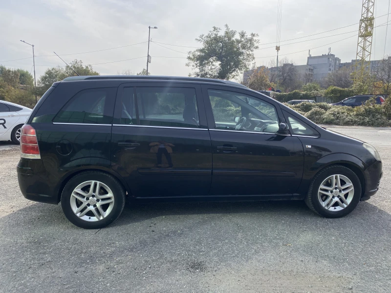 Opel Zafira B, снимка 4 - Автомобили и джипове - 53022825