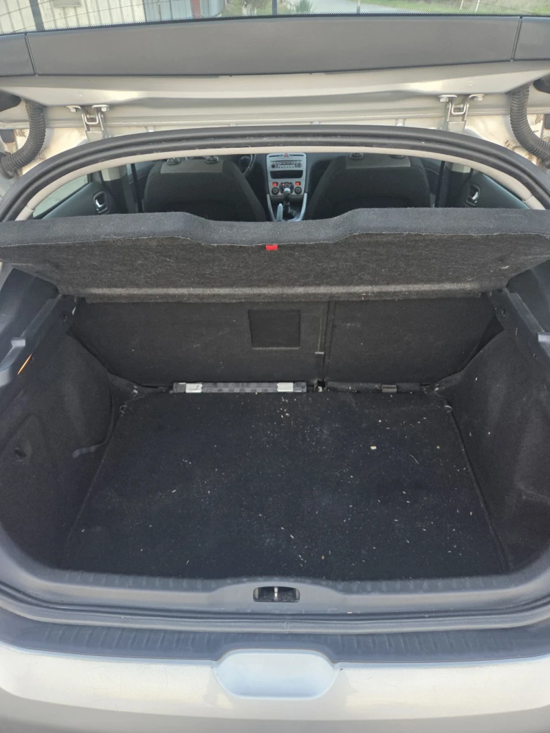 Peugeot 308 1.6, снимка 13 - Автомобили и джипове - 52580579