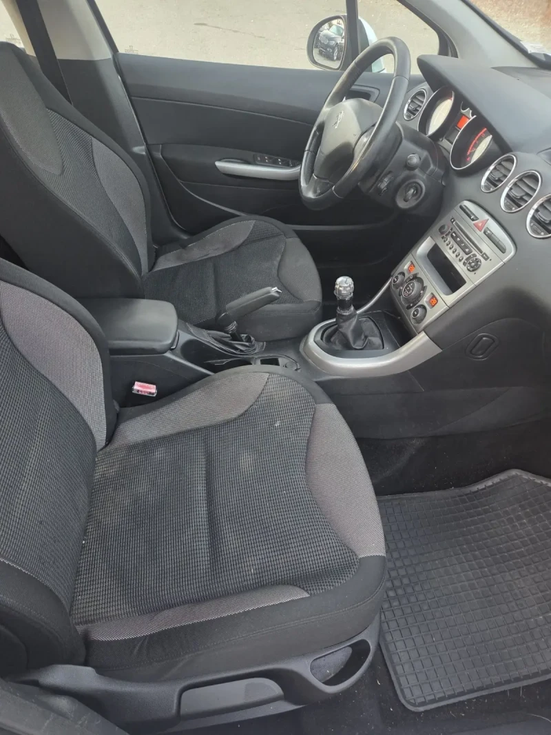 Peugeot 308 1.6, снимка 10 - Автомобили и джипове - 52580579