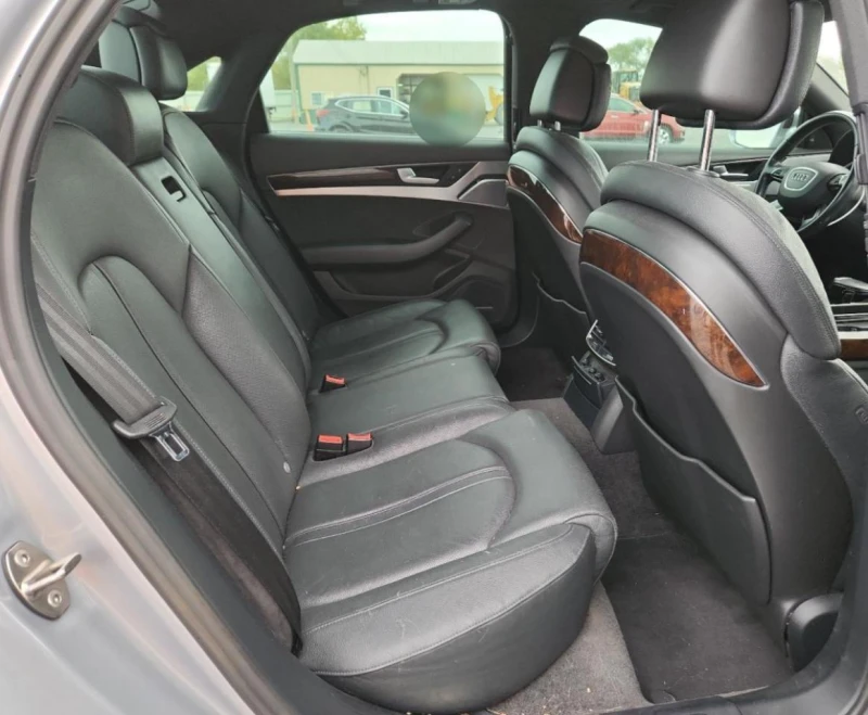 Audi A8 QUATTRO 4.0T, снимка 9 - Автомобили и джипове - 52699584