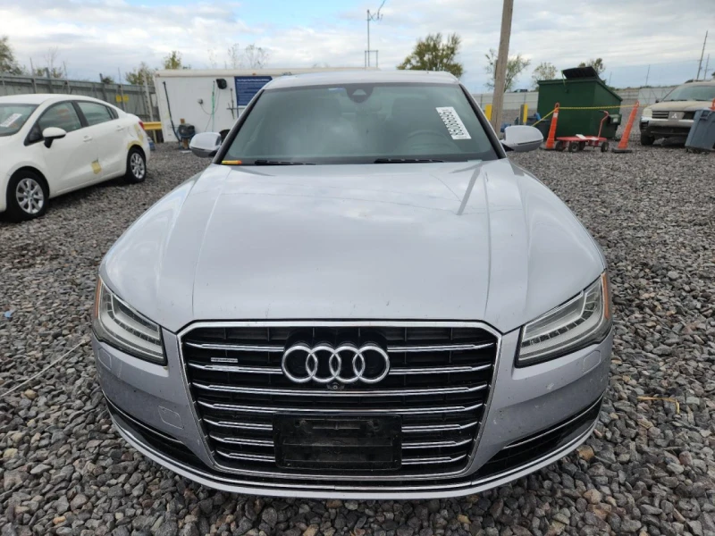 Audi A8 QUATTRO 4.0T