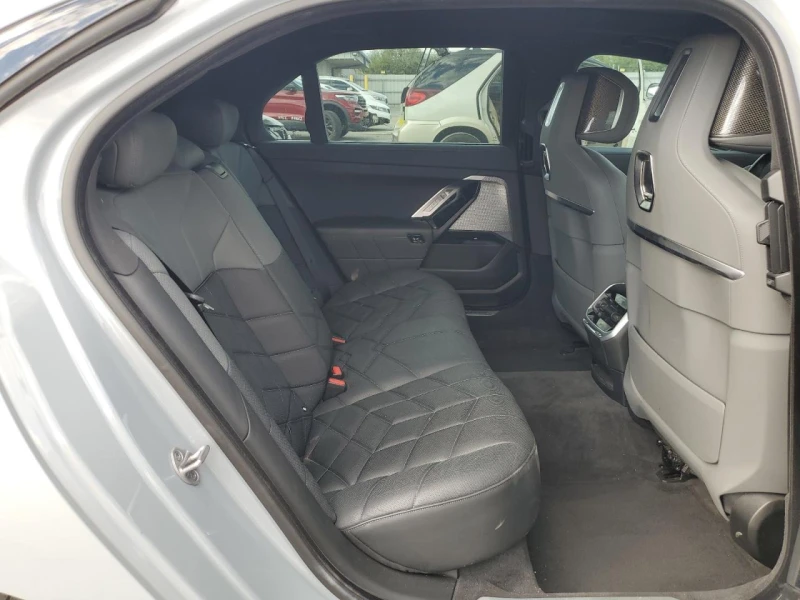 BMW 740, снимка 10 - Автомобили и джипове - 52616356