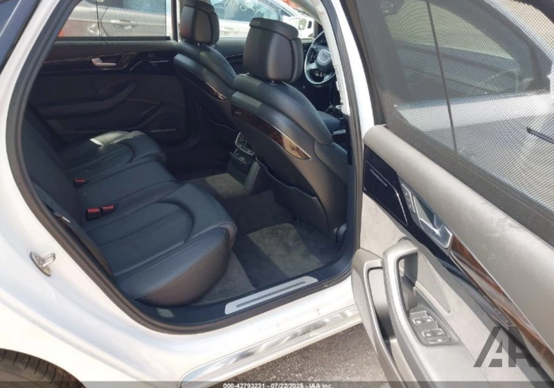 Audi A8 АВТОКРЕДИТ, снимка 8 - Автомобили и джипове - 52662611