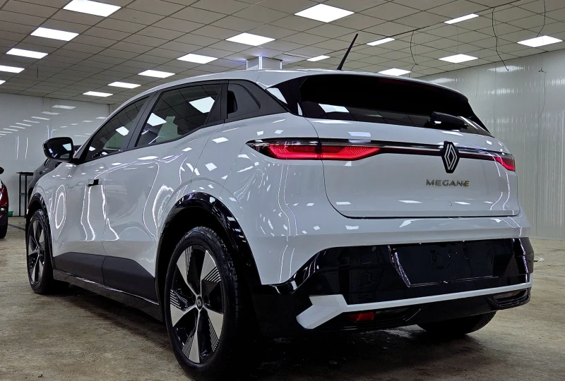 Renault Megane EV60/220HP/40хил KM, снимка 4 - Автомобили и джипове - 52758241
