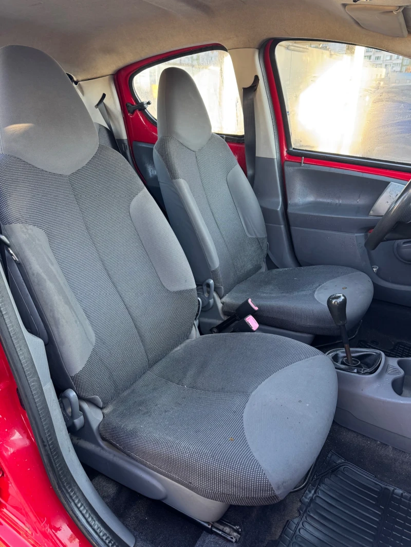 Peugeot 107 1.0i 80 000km 2 ри собственик , снимка 8 - Автомобили и джипове - 53239524