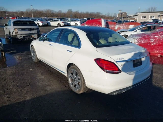 Mercedes-Benz C 300 * Face* 4matic* Камера* Remote* Памет* Keyless* Bl, снимка 9 - Автомобили и джипове - 53028310