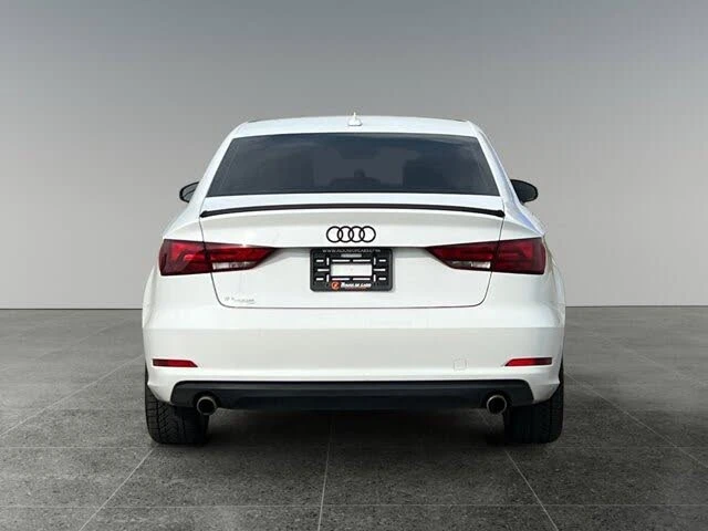 Audi A3 QUATTRO* KOMFORT* KEYLESS АвтоКредит(ЦЕНА ДО БГ), снимка 4 - Автомобили и джипове - 53699714