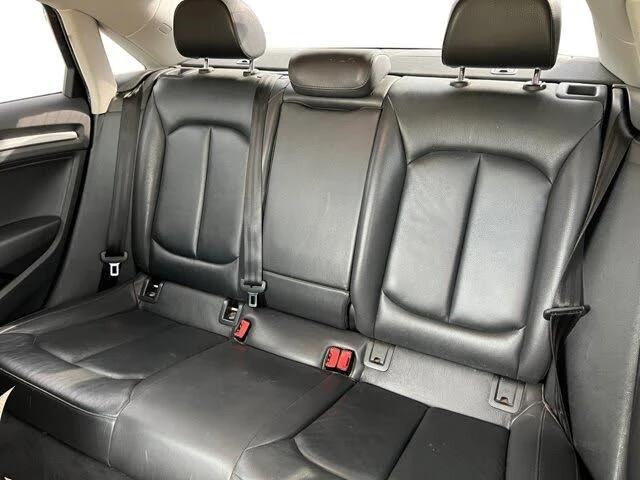 Audi A3 QUATTRO* KOMFORT* KEYLESS АвтоКредит(ЦЕНА ДО БГ), снимка 8 - Автомобили и джипове - 53699714