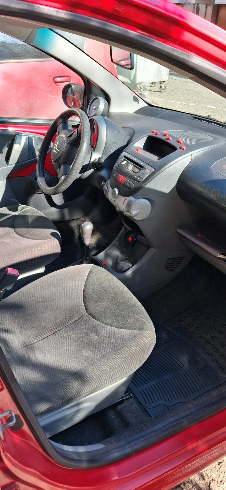 Citroen C1, снимка 5 - Автомобили и джипове - 53837956