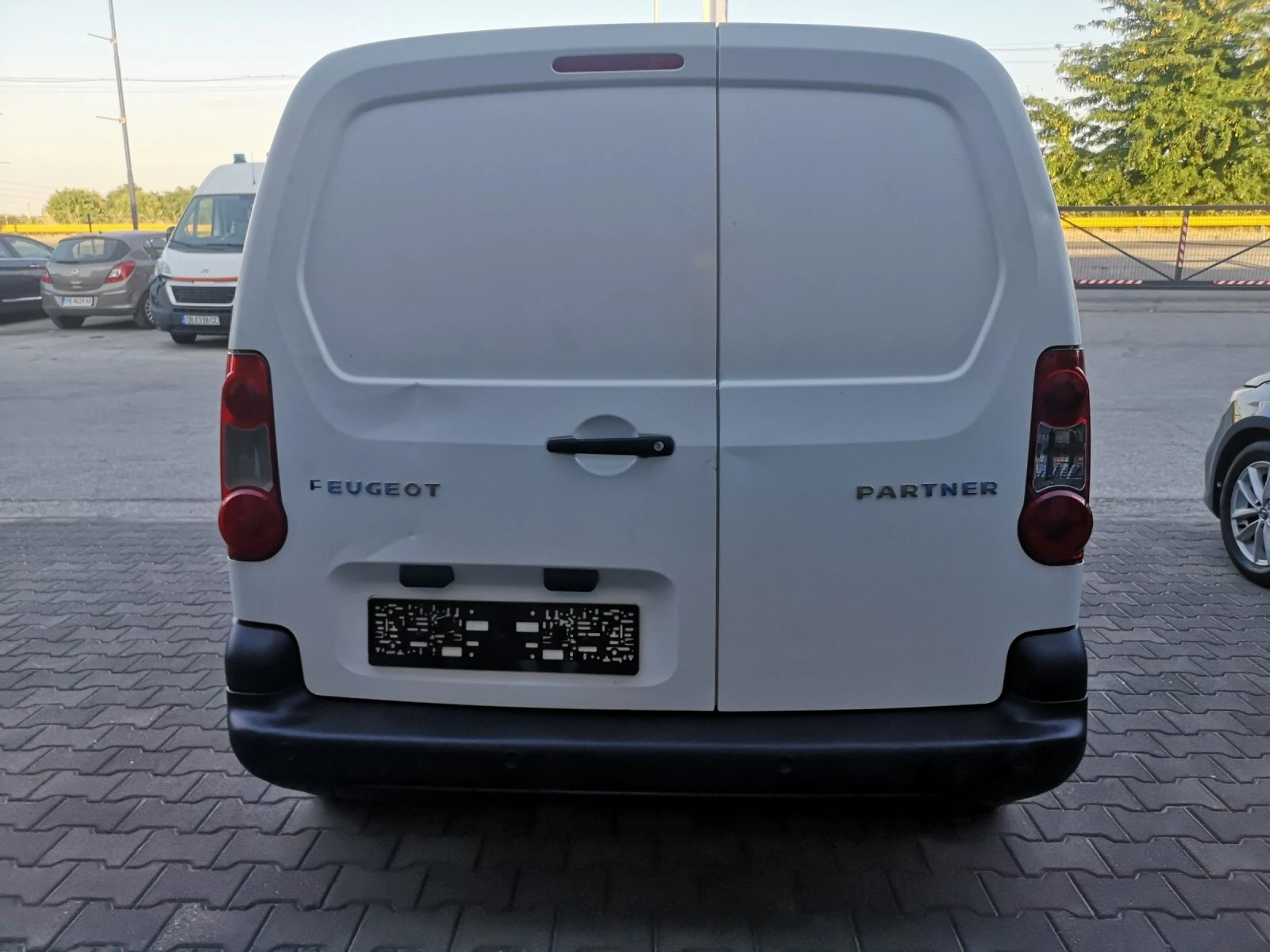 Peugeot Partner 1.6 HDI  - изображение 6