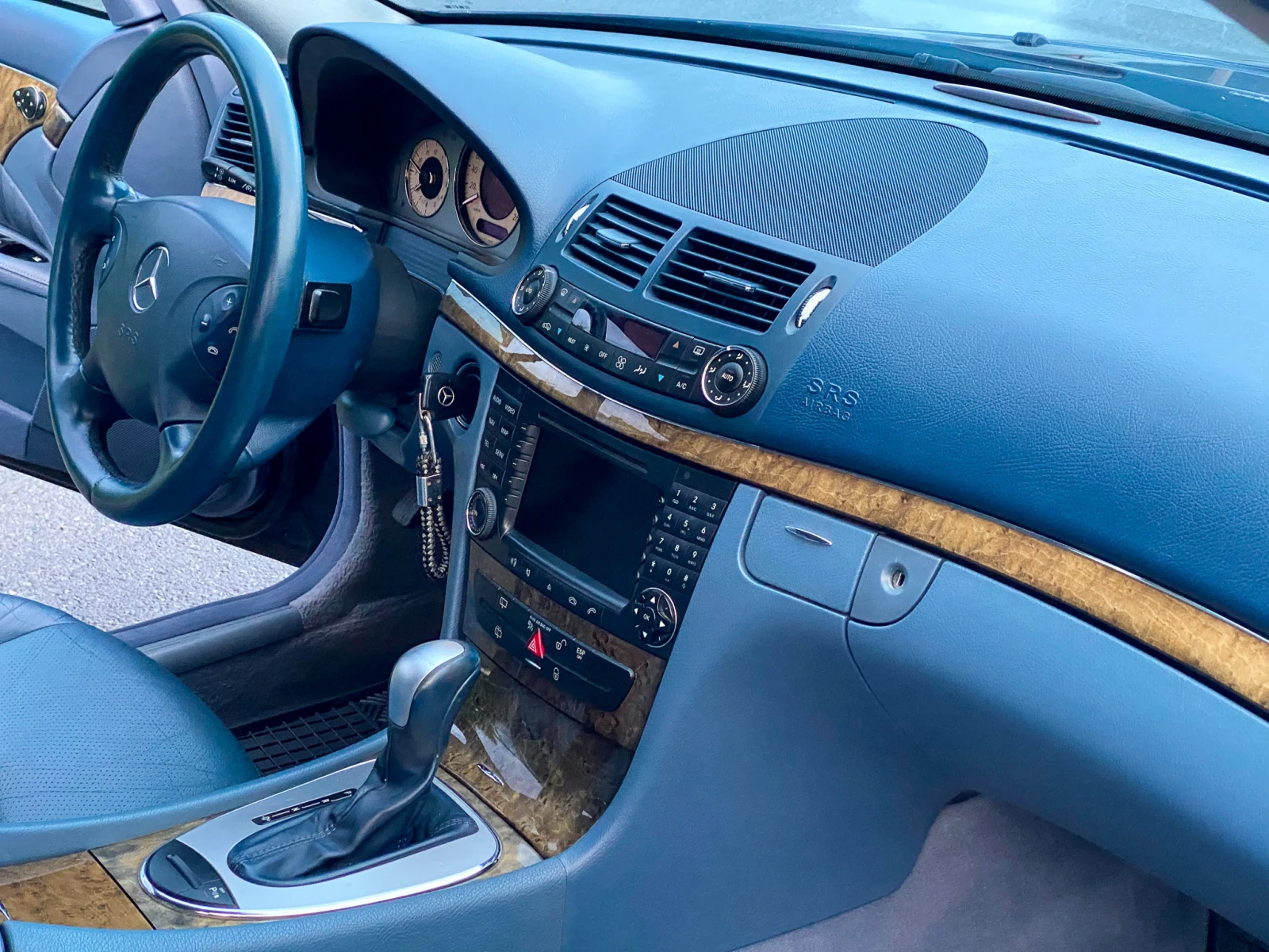 Mercedes-Benz E 320 CDI AVANTGARDE 4Matic | Mobile.bg   15