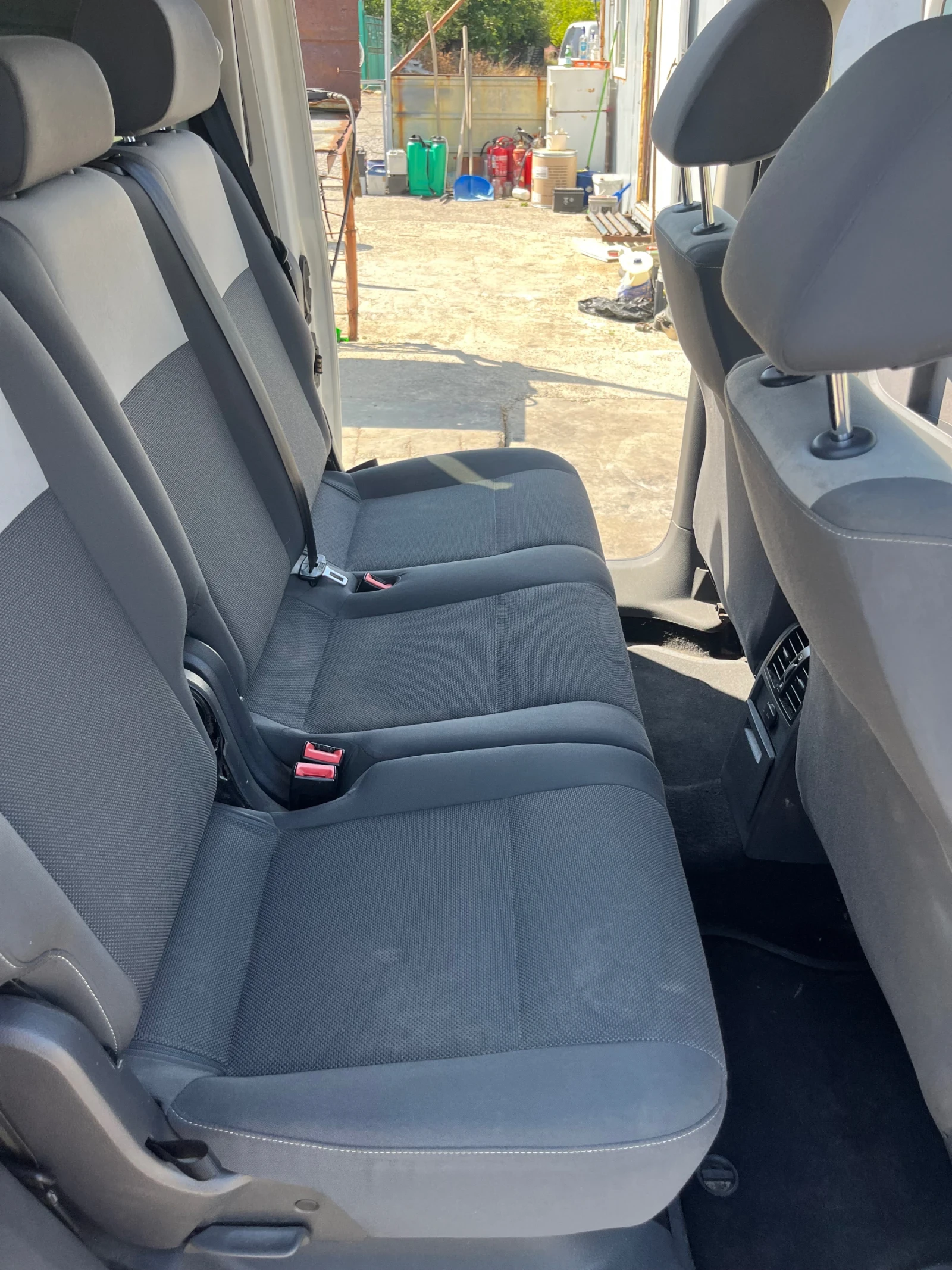 VW Caddy 1.6 TDI - изображение 7