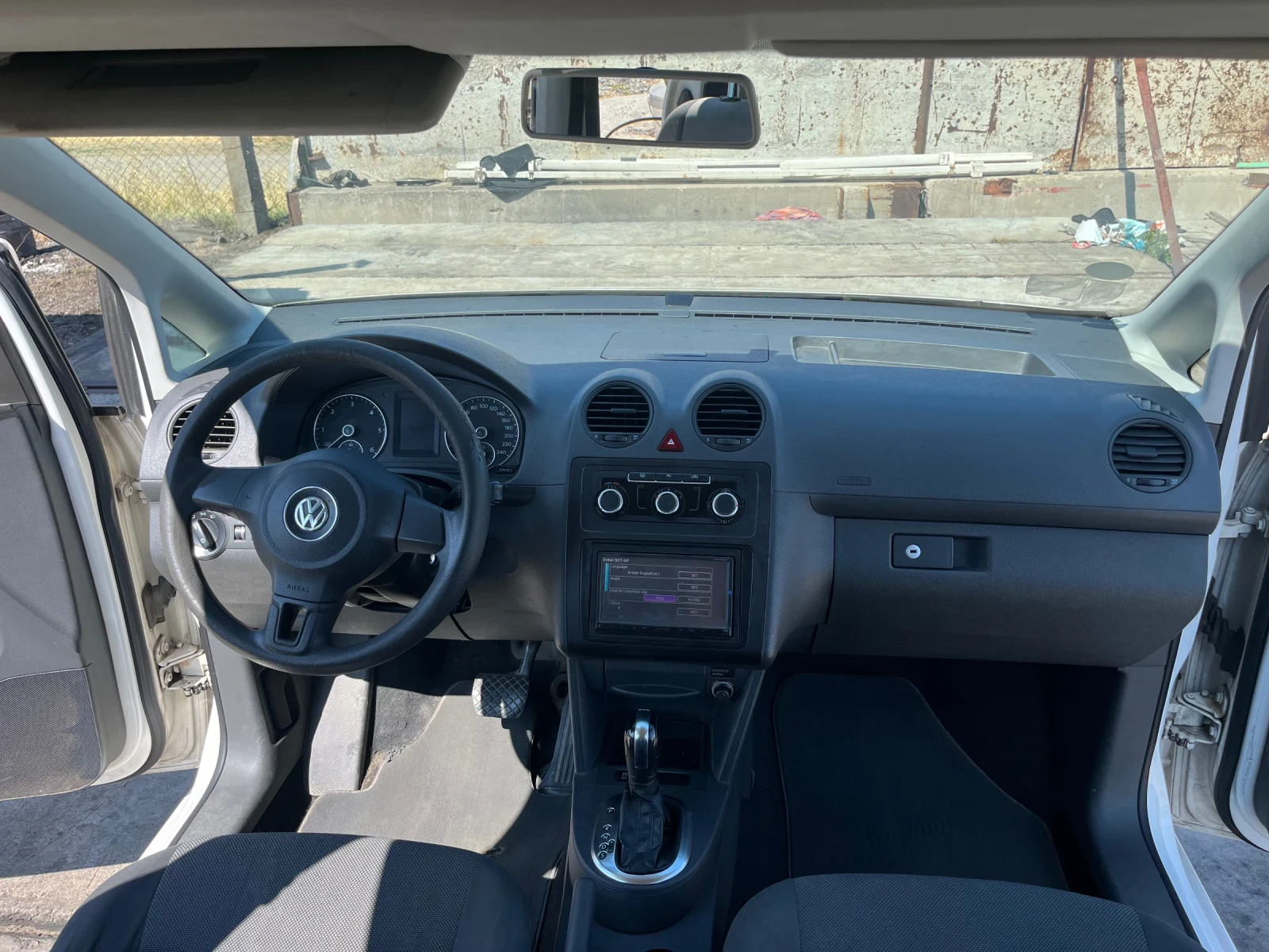 VW Caddy 1.6 TDI - изображение 9