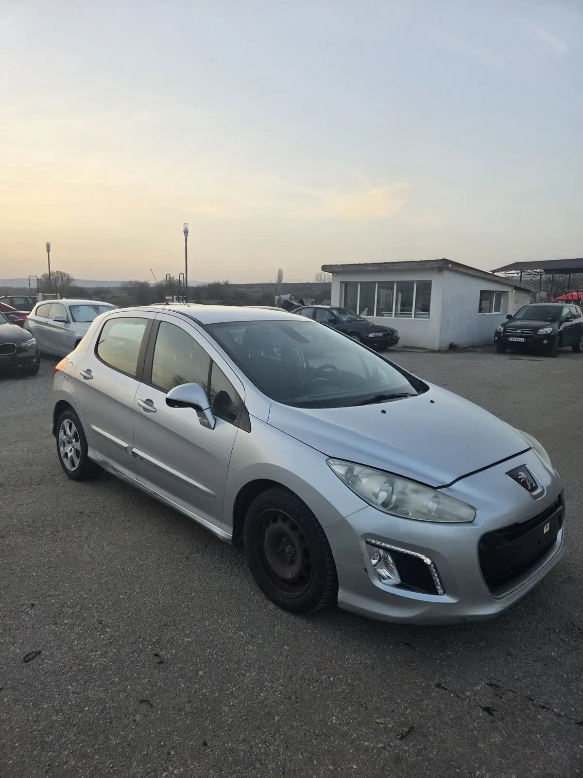 Peugeot 308 1.6 - изображение 2