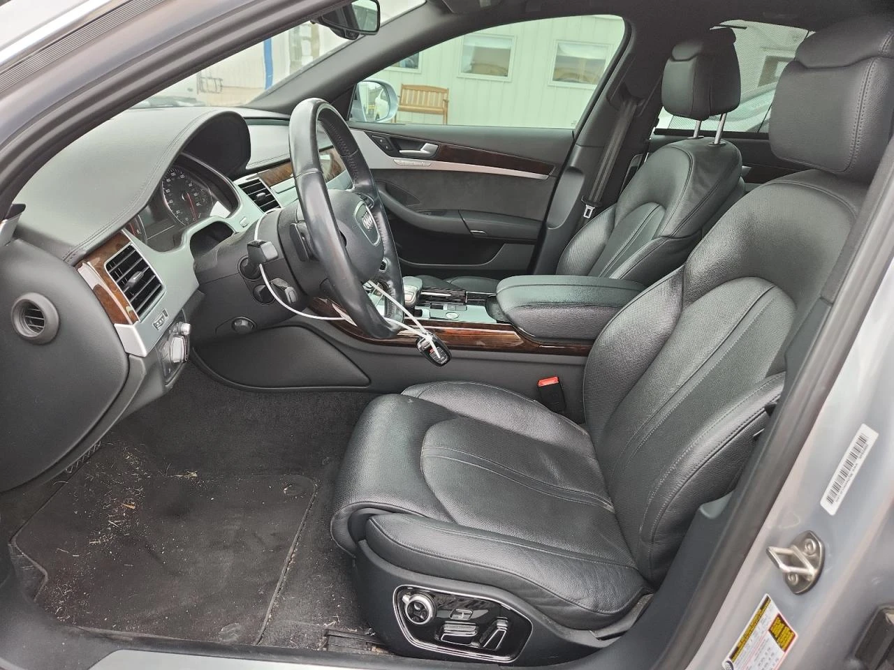 Audi A8 QUATTRO 4.0T - изображение 7