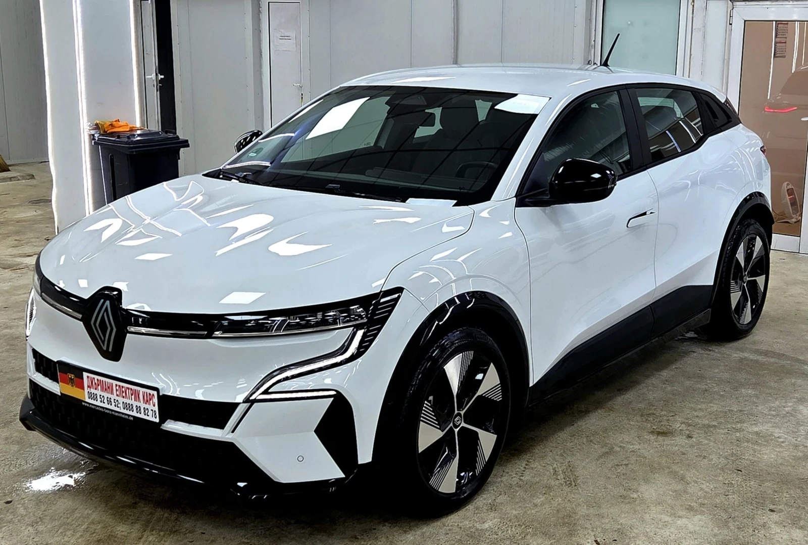 Renault Megane EV60/220HP/Гаранционна/СЕРВИЗНА КНИЖКА - изображение 6