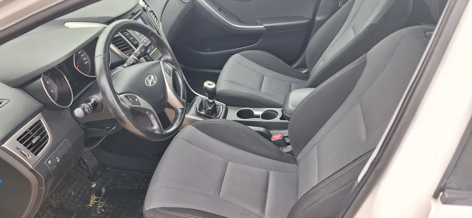 Hyundai I30 | Mobile.bg � ����������� 13