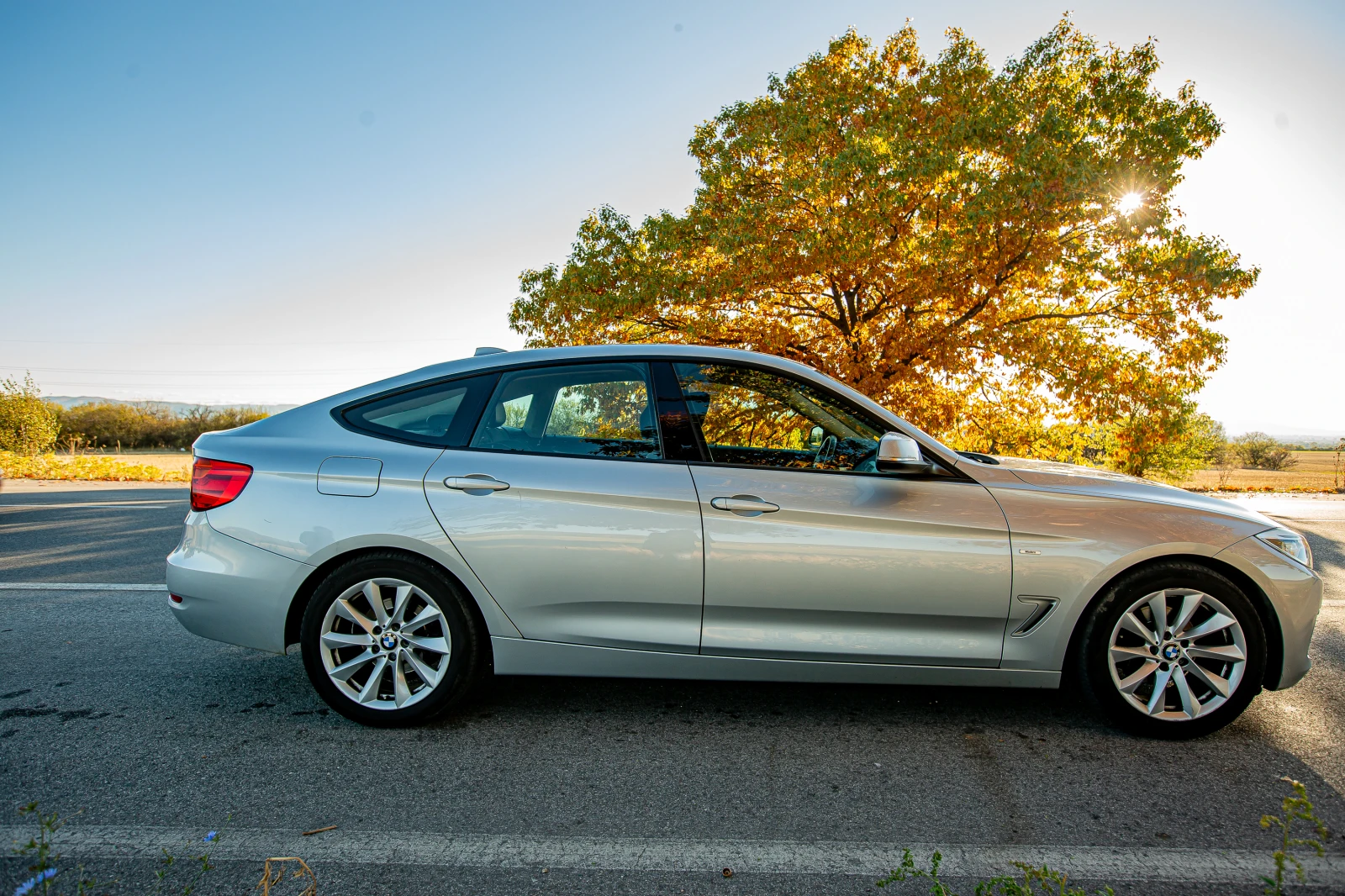 BMW 320 GT, снимка 4 - Автомобили и джипове - 53463549