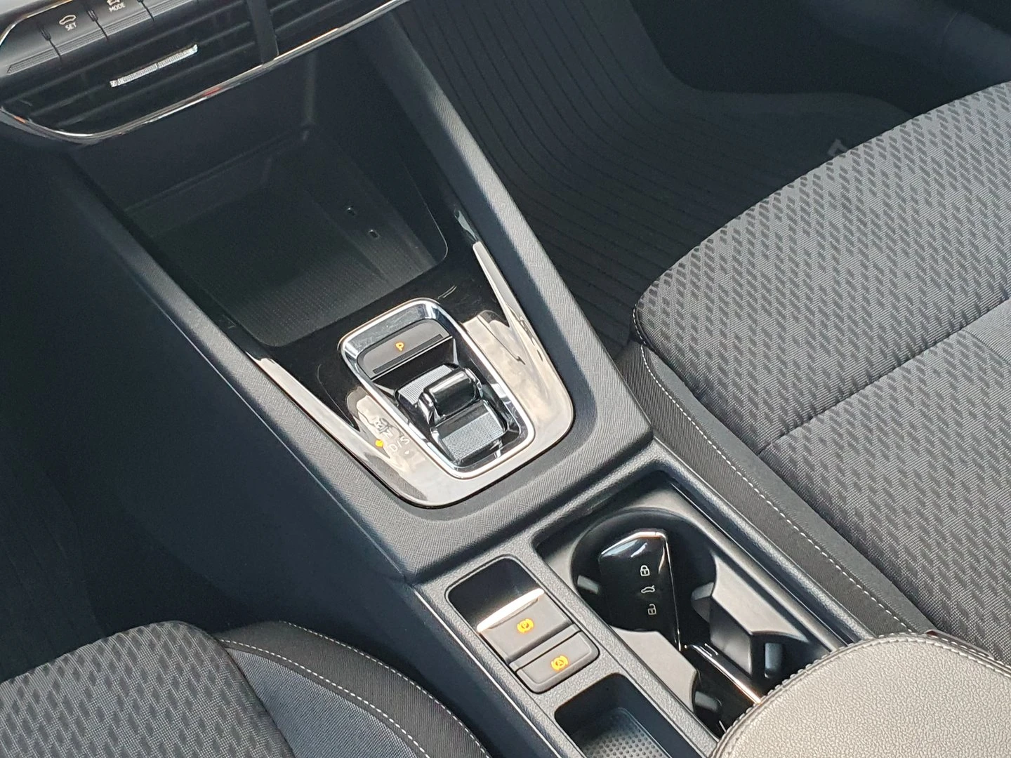 Skoda Octavia Style 2.0 TDI 150ks DSG 6 | Mobile.bg � ����������� 14