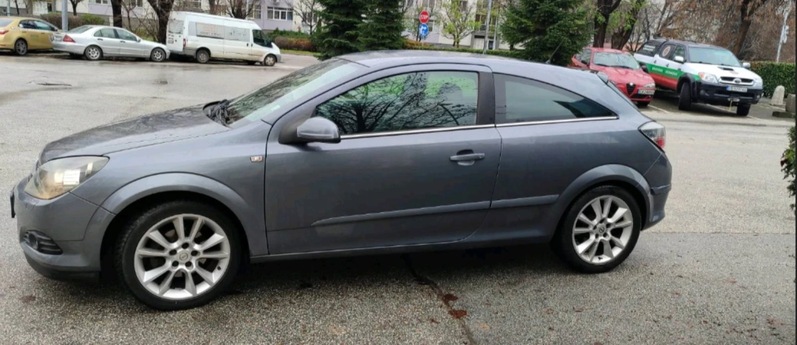 Opel Astra 1.7, снимка 4 - Автомобили и джипове - 54080128