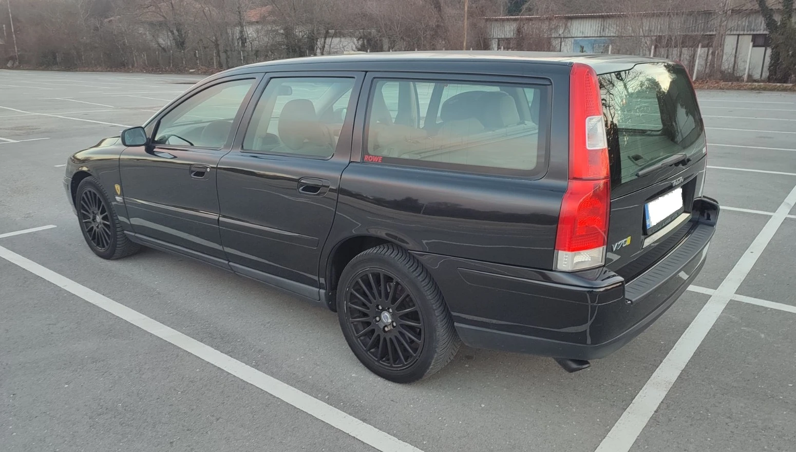 Volvo V70 D5 Facelift, снимка 2 - Автомобили и джипове - 54093535